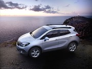 Замена лобового стекла на Opel Mokka