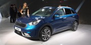 Kia Niro новый компактный кроссовер представлен на автосалоне в Женеве КИА НИРО! 