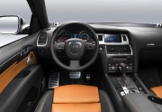  Анонс Audi Q7 V12 TDI черного-пречерного цвета