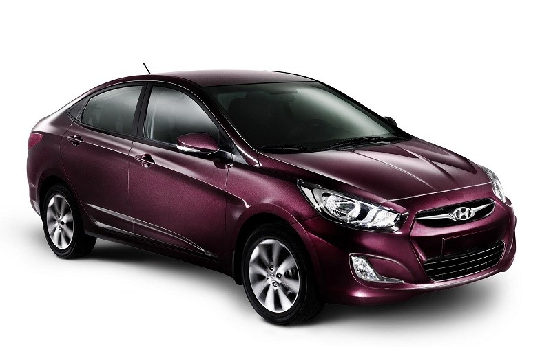 Замена лобовового стекла Hyundai Solaris Хендай Солярис Замена лобовового стекла Hyundai Solaris Хендай Солярис