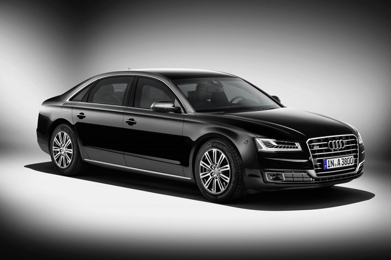 Замена лобового стекла на Audi Замена лобового стекла на Audi
