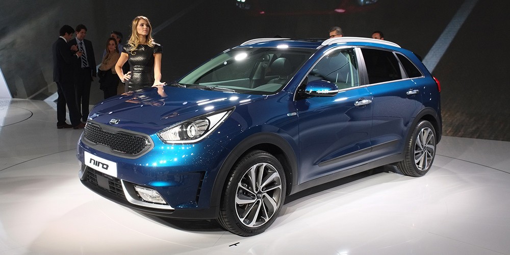 Kia Niro новый компактный кроссовер представлен на автосалоне в Женеве! 