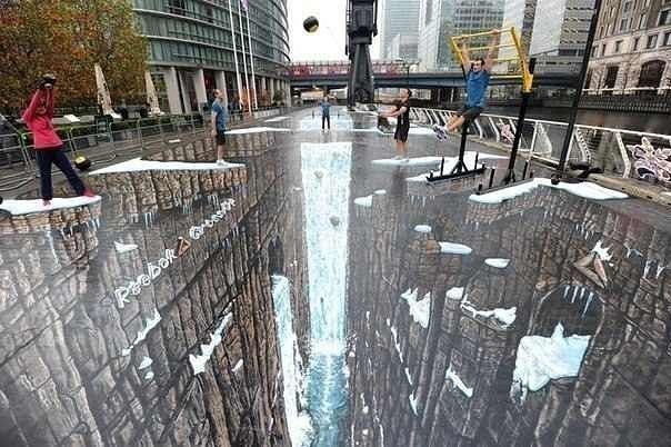 Самый большой 3D рисунок на асфальте в мире. Самый большой 3D рисунок на асфальте в мире.