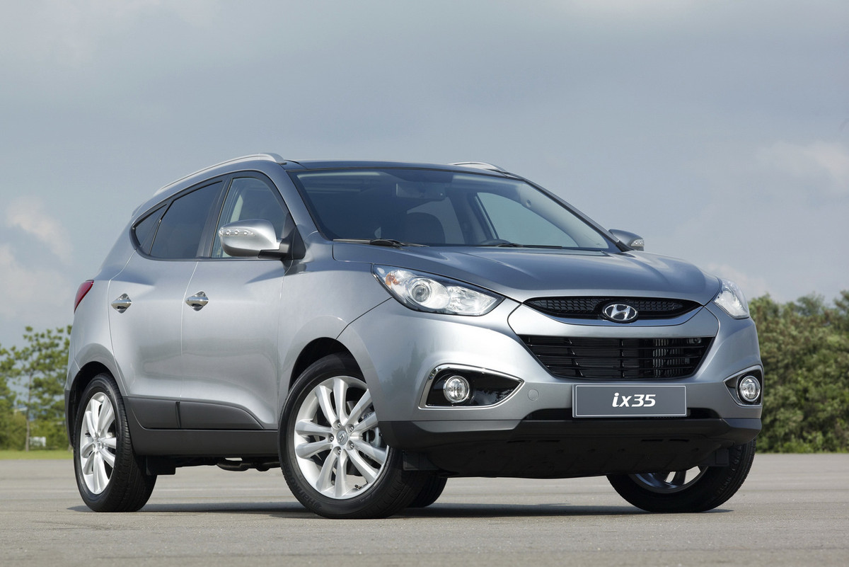 Замена лобового стекла на Hyundai ix35